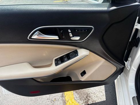 Used 2018 Mercedes-Benz CLA 250 image 11