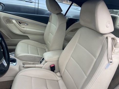 Used 2016 Volkswagen Eos Komfort image 9