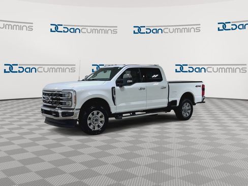 Used 2024 Ford F250 Lariat w/ Chrome Package AWD/4WD image 4