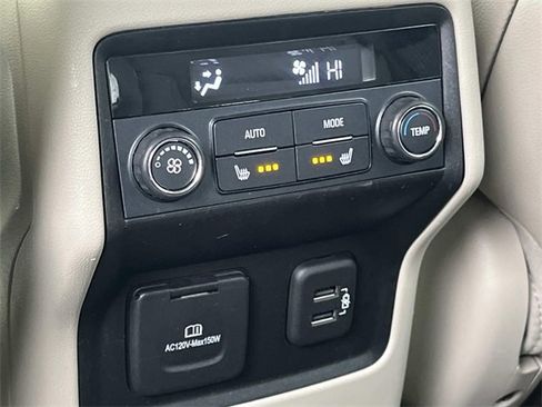 Used 2019 GMC Acadia Denali image 19