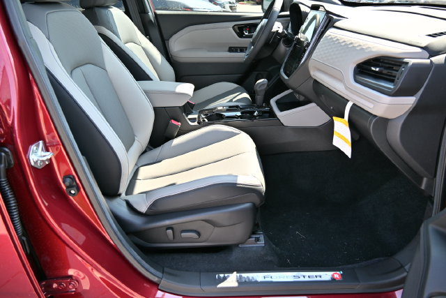 New 2026 Subaru Forester Touring AWD/4WD image 17