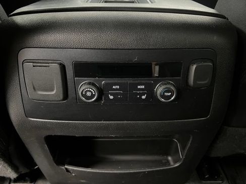 Used 2019 Chevrolet Tahoe Premier w/ RST Edition AWD/4WD image 46