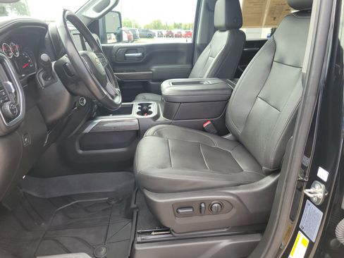 Used 2022 Chevrolet Silverado 2500 LTZ w/ LTZ Convenience Package image 14