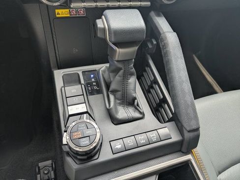 Used 2025 Toyota 4Runner Trailhunter AWD/4WD image 25