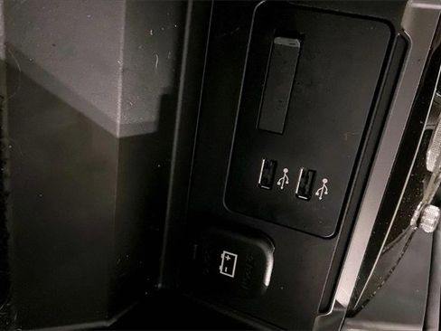 Certified 2023 MAZDA MAZDA3 s image 32