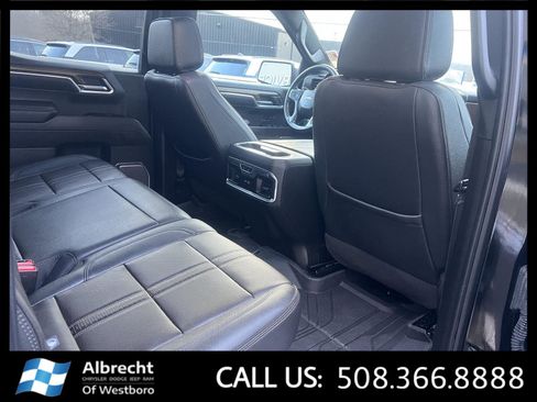 Used 2023 Chevrolet Silverado 1500 High Country w/ High Country Premium Package image 16