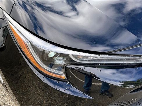 Certified 2024 Toyota Corolla LE image 27