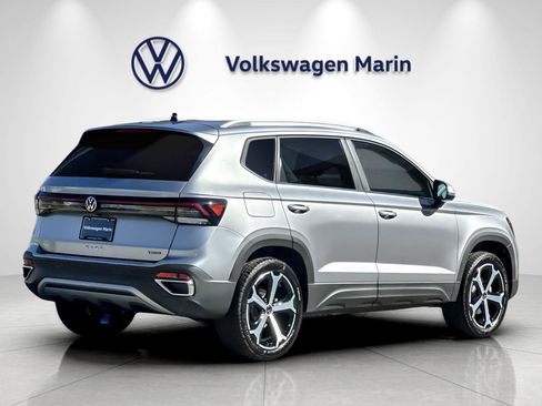 New 2026 Volkswagen Taos SEL AWD/4WD image 5