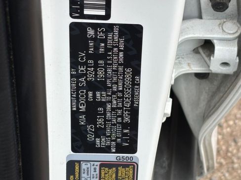 Used 2025 Kia K4 FWD image 10