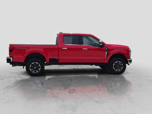Used 2023 Ford F350 Lariat w/ Lariat Ultimate Package AWD/4WD image 9