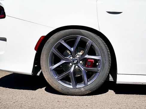 Used 2019 Dodge Charger GT w/ Blacktop Package RWD image 8