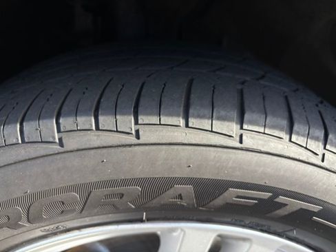 Used 2020 Mercedes-Benz GLB 250 4MATIC image 28