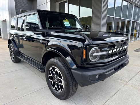 Certified 2024 Ford Bronco Outer Banks AWD/4WD image 10
