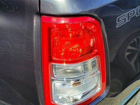 Used 2022 RAM 1500 Lone Star image 7