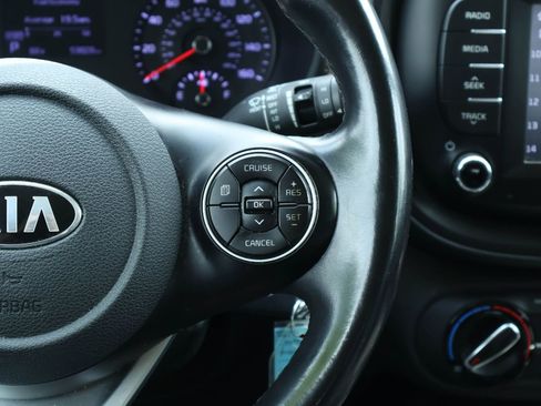 Used 2020 Kia Soul X-Line FWD image 23