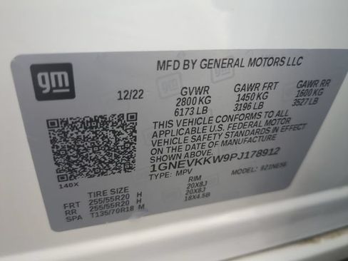 Used 2023 Chevrolet Traverse Premier w/ LPO, Floor Liner Package AWD/4WD image 35
