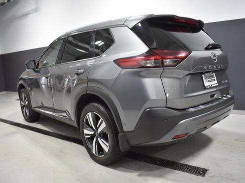 Certified 2023 Nissan Rogue SL w/ SL Premium Package image 3