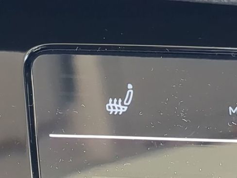 New 2026 Volkswagen Jetta SE FWD image 24