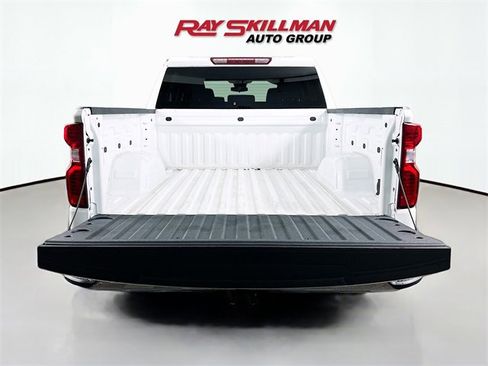 Used 2023 Chevrolet Silverado 1500 LT image 25