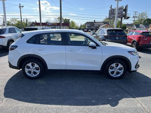 Used 2025 Honda HR-V LX image 11