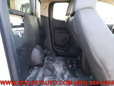 Used 2015 Chevrolet Colorado W/T image 10