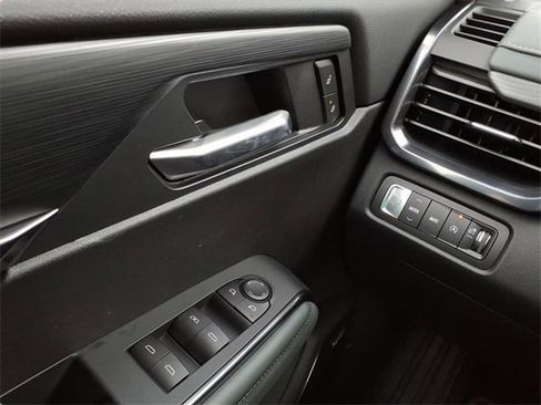 New 2026 GMC Acadia AT4 w/ Luxury Package image 10