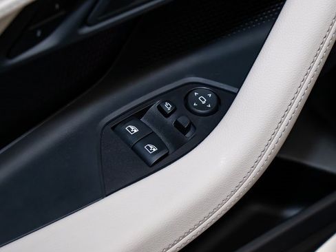 Certified 2025 BMW M240i xDrive Coupe image 14