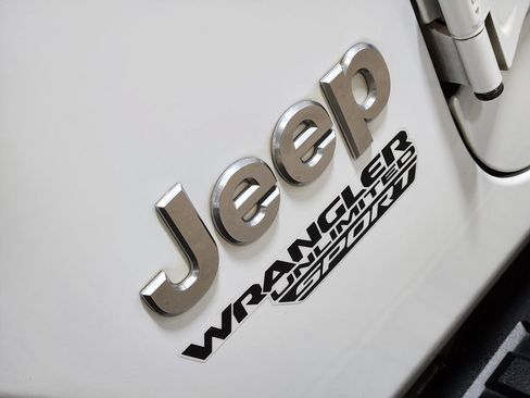 Used 2021 Jeep Wrangler Unlimited Sport AWD/4WD image 25