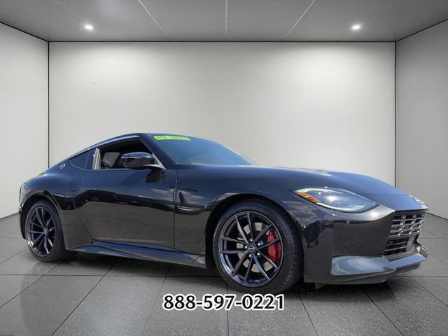 Used 2023 Nissan Z w/ Floor Mat Package (L93) RWD image 7