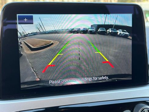 Used 2020 Ford Escape SE image 30