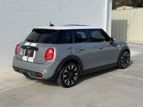 Used 2017 MINI Cooper S image 7