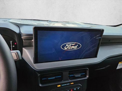 New 2025 Ford Maverick Lobo image 15