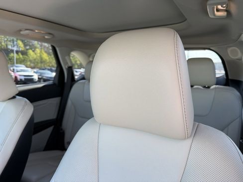 Used 2022 Ford Edge Titanium w/ Equipment Group 301A image 23