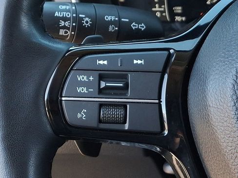 Used 2023 Honda Pilot Elite image 23