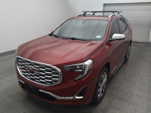 Used 2018 GMC Terrain Denali w/ LPO, 'HIT The Road' Package AWD/4WD image 15