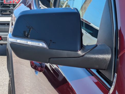 Used 2023 GMC Acadia AT4 w/ Preferred Package image 11