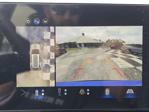 New 2026 Chevrolet Equinox RS w/ Convenience Package III FWD image 27