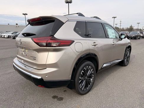 New 2026 Nissan Rogue Platinum w/ Platinum Premium Package image 5