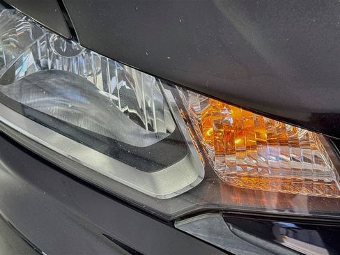 Used 2015 Honda Fit LX image 34