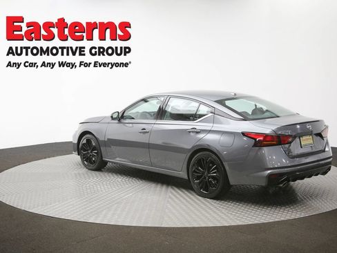 Used 2024 Nissan Altima 2.5 SR FWD image 63