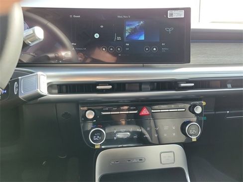 New 2026 Hyundai Ioniq 9 SEL image 12