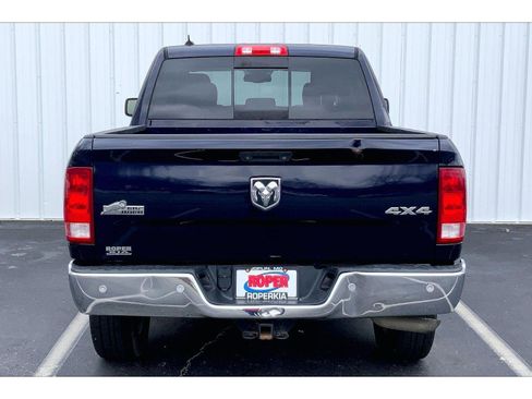 Used 2016 RAM 1500 Big Horn image 4