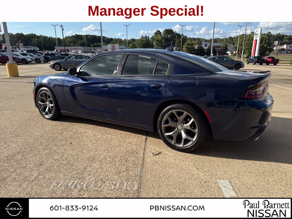 Used 2016 Dodge Charger SXT w/ Rallye Group RWD image 15