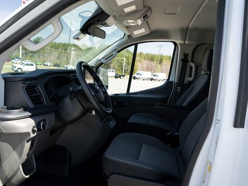 Used 2024 Ford Transit 350 XLT RWD image 14