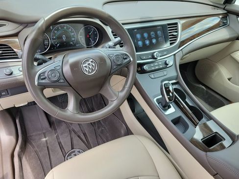 Used 2017 Buick LaCrosse FWD image 10