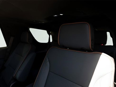 New 2026 GMC Yukon AT4 image 24