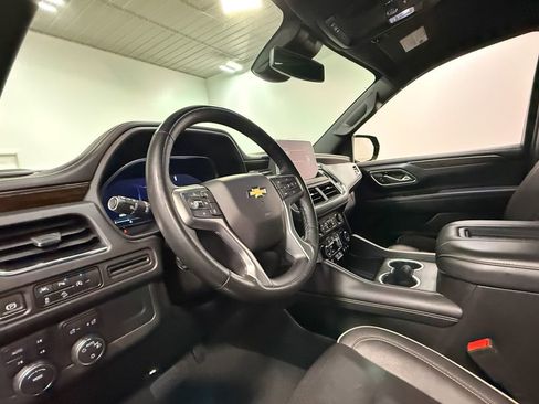 Used 2024 Chevrolet Suburban Premier AWD/4WD image 73
