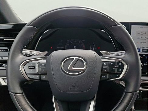 Used 2024 Lexus RX 350 Premium w/ Accessory Package AWD/4WD image 10