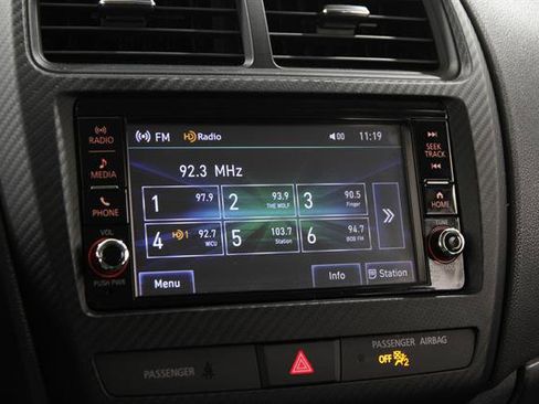 Used 2021 Mitsubishi Outlander Sport ES image 10