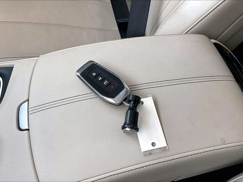 Used 2025 INFINITI QX60 Pure AWD/4WD image 11